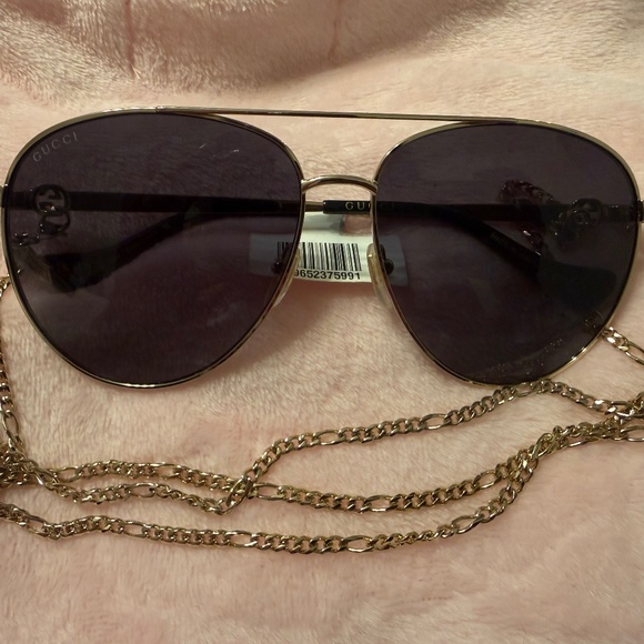 Gucci Sunglasses - Picture 1 of 7